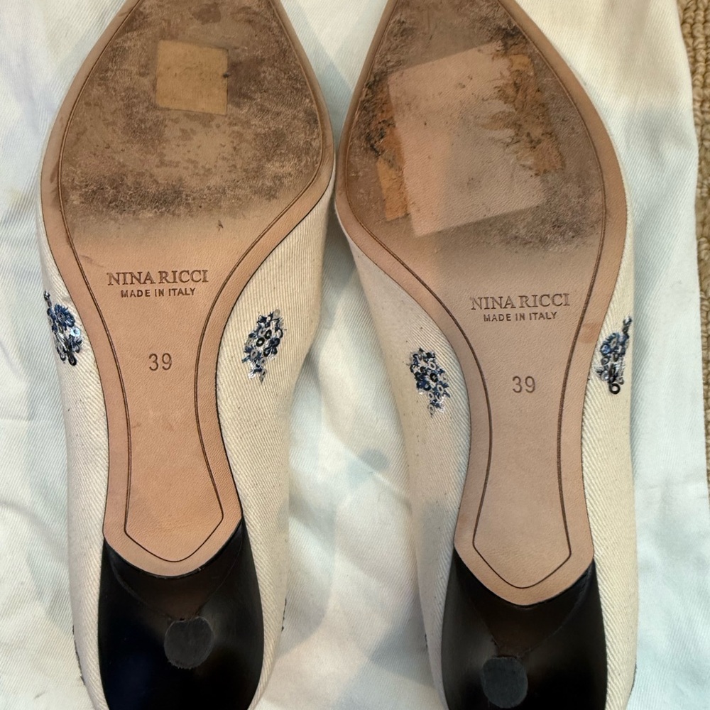 Nina Ricci Beautiful Ivory Canvas Heels With Sequ… - image 2